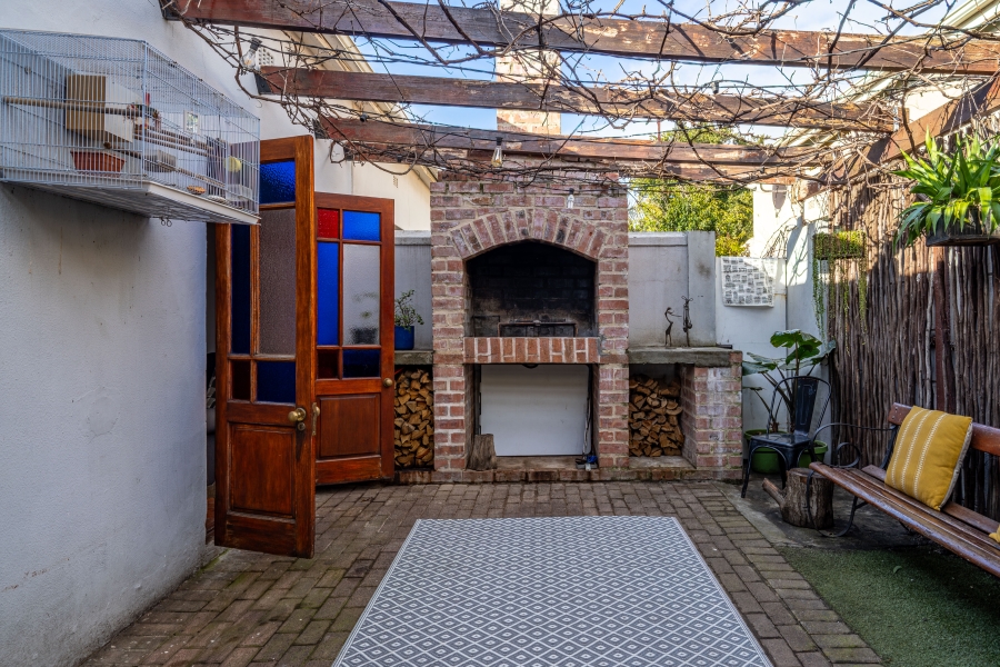 2 Bedroom Property for Sale in Observatory Western Cape